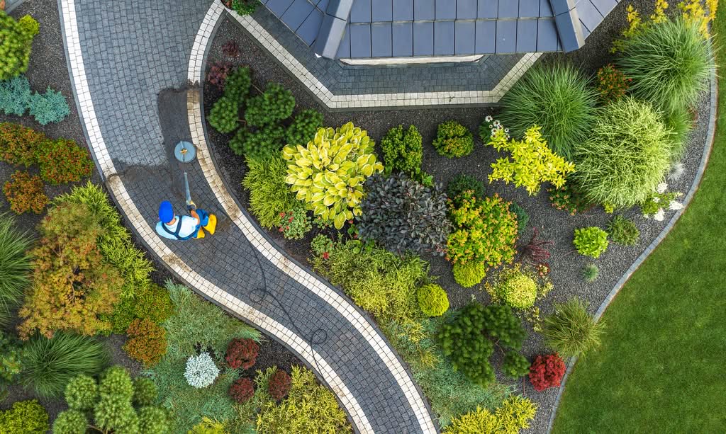 An essential curb appeal checklist highlighting home exterior maintenance and professional landscaping services to boost property value in Ocala, FL.
